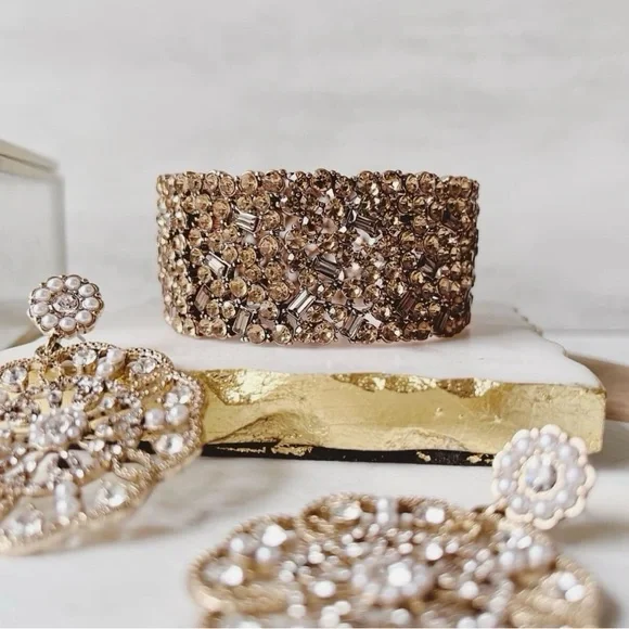 Park Lane Majesty Gold Stretch Bangle - Picture 4 of 8